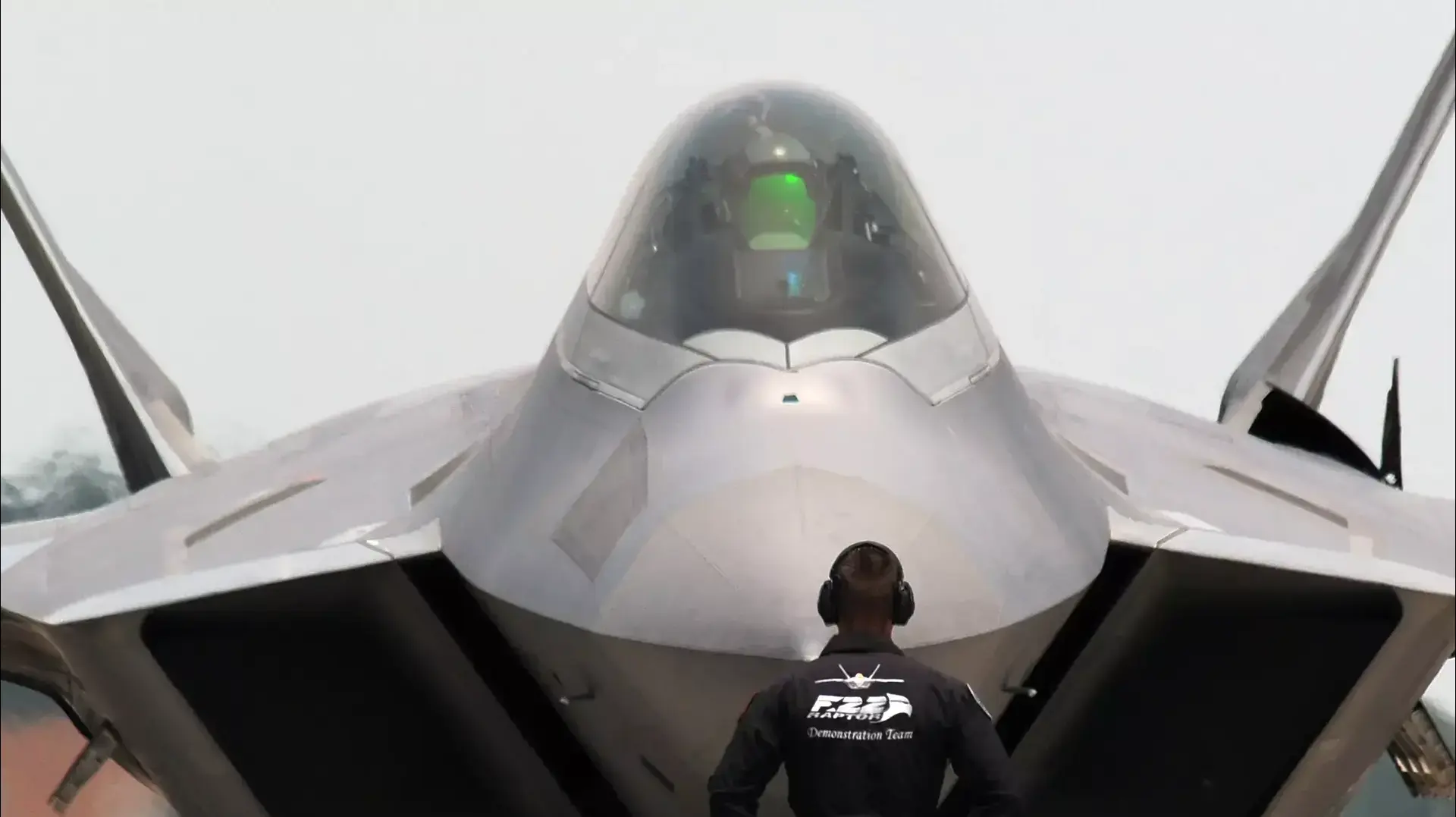 מטוס חמקן מדגם F-22