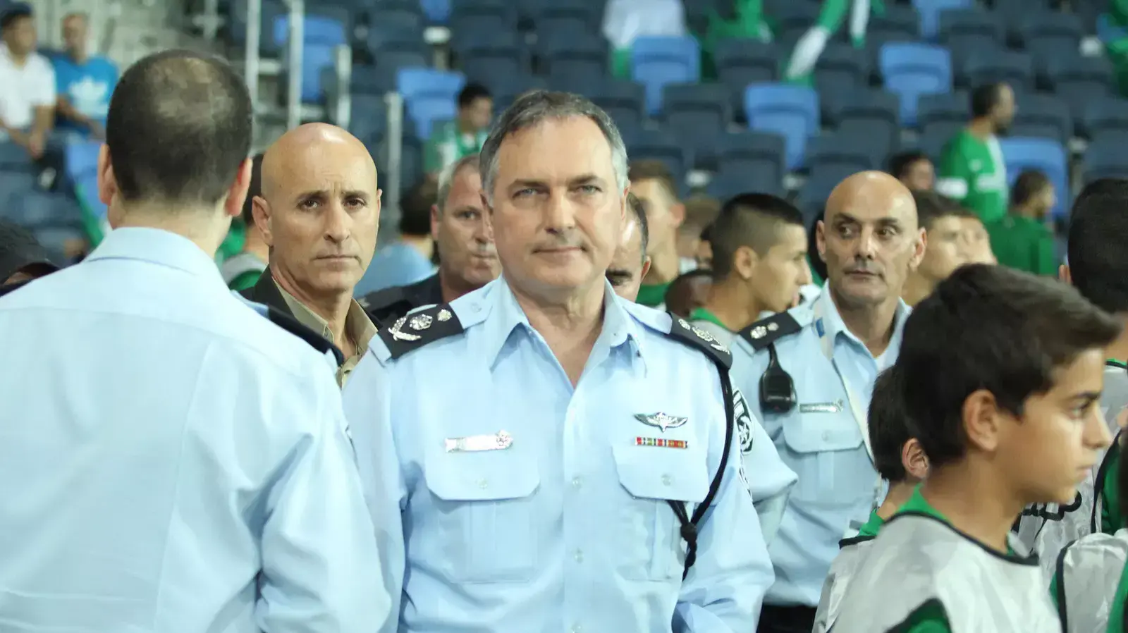 מפכ"ל המשטרה יוחנן דנינו במשחקה של מכבי חיפה מפכ"ל המשטרה יוחנן דנינו במשחקה של מכבי חיפה