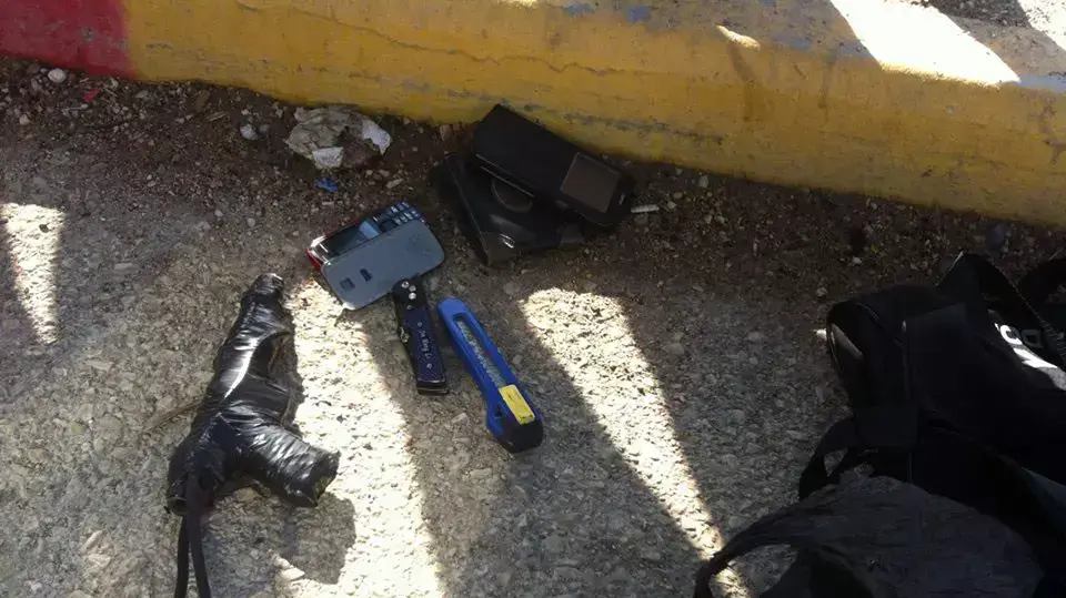 פלסטינים נתפסו עם מטענים באזור חווארה בדרכם לצומת תפוח. אוקטובר 2014 פלסטינים נתפסו עם מטענים באזור חווארה בדרכם לצומת תפוח. אוקטובר 2014