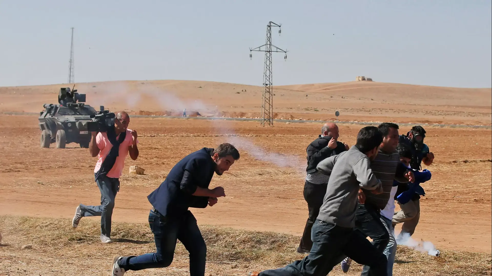 תגבור כוחות באזור גבול סוריה-טורקיה, ליד כובאני תגבור כוחות באזור גבול סוריה-טורקיה, ליד כובאני