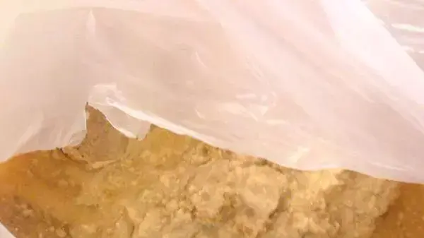 מעבדה לזיקוק קוקאין התגלתה בדירה בפתח תקווה, אוקטובר 2014 מעבדה לזיקוק קוקאין התגלתה בדירה בפתח תקווה, אוקטובר 2014