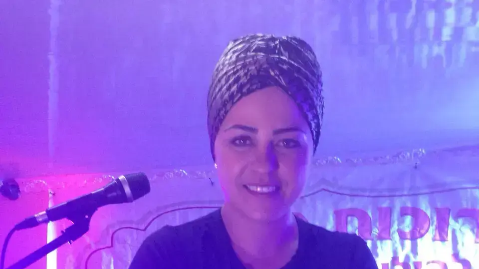 הרבנית רונית הרבנית רונית