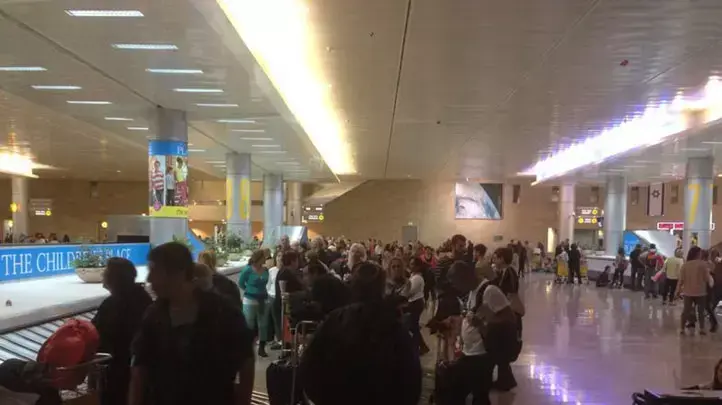 עיכובים בנתב"ג