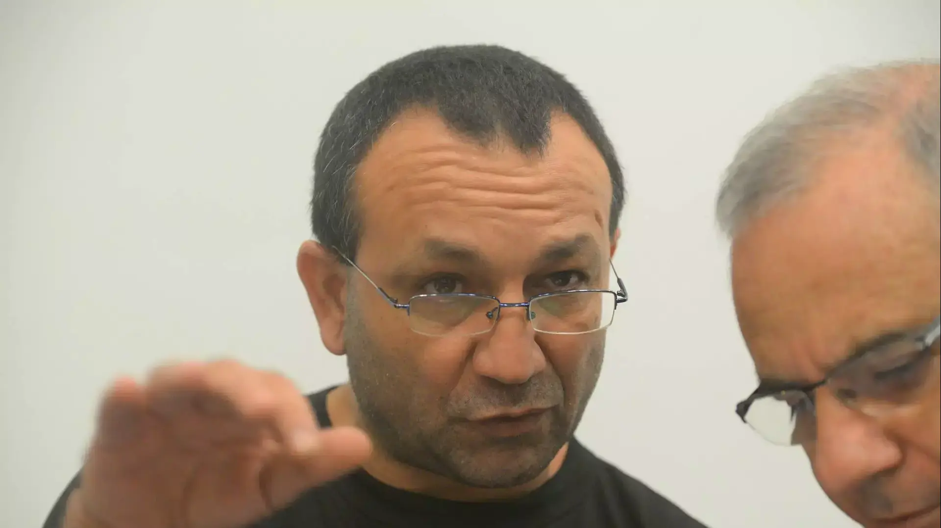 הקראת כתב אישום לקעיק ואיל שרצח את מנהל תיכון עמל בטייבה יוסף חאג' יחיא, מחוזי מרכז בלוד הקראת כתב אישום לקעיק ואיל שרצח את מנהל תיכון עמל בטייבה יוסף חאג' יחיא, מחוזי מרכז בלוד