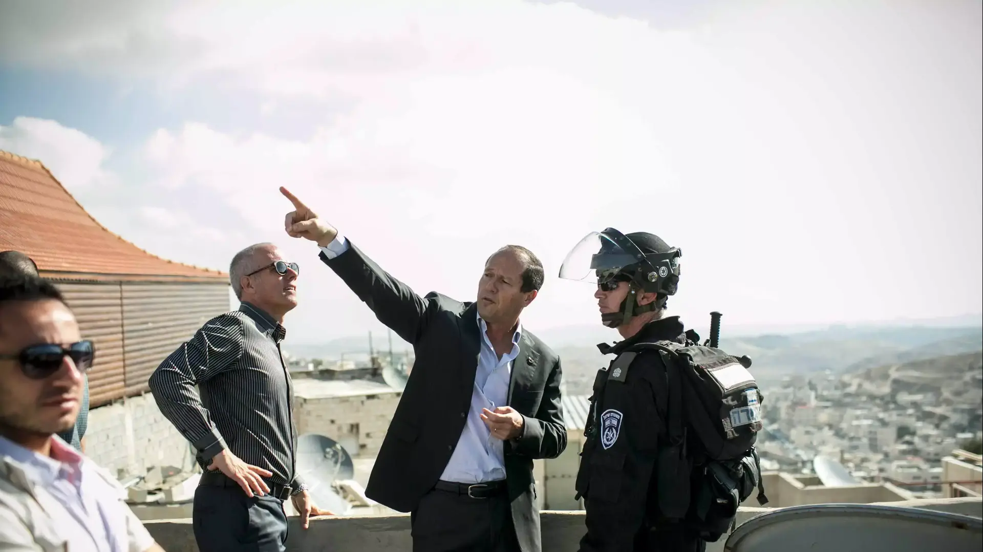 ביקור ראש עיריית ירושלים ניר ברקת בכפר עיסאוויה, אוקטובר 2014 ביקור ראש עיריית ירושלים ניר ברקת בכפר עיסאוויה, אוקטובר 2014