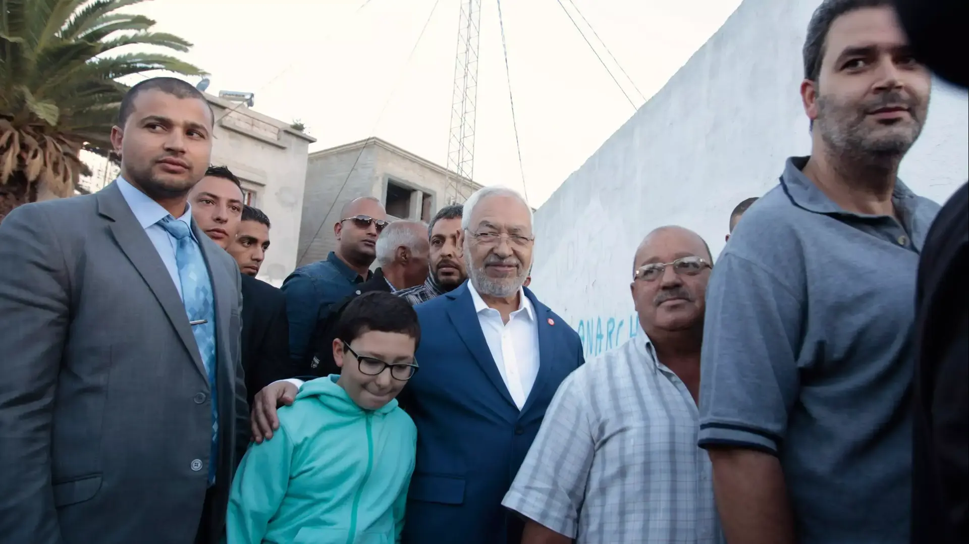 מצביעים בבחירות בתוניסיה מצביעים בבחירות בתוניסיה