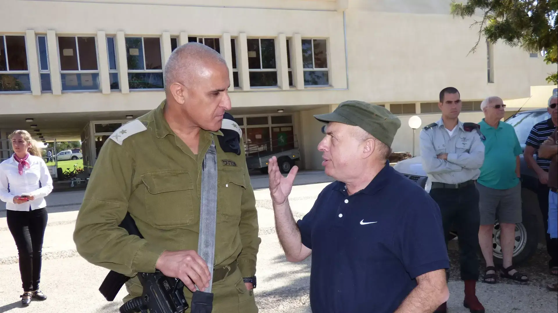 נתן שרנסקי ואלוף סמי תורג'מן בכינוס חבר הנאמנים של הסוכנות היהודית בנחל עוז