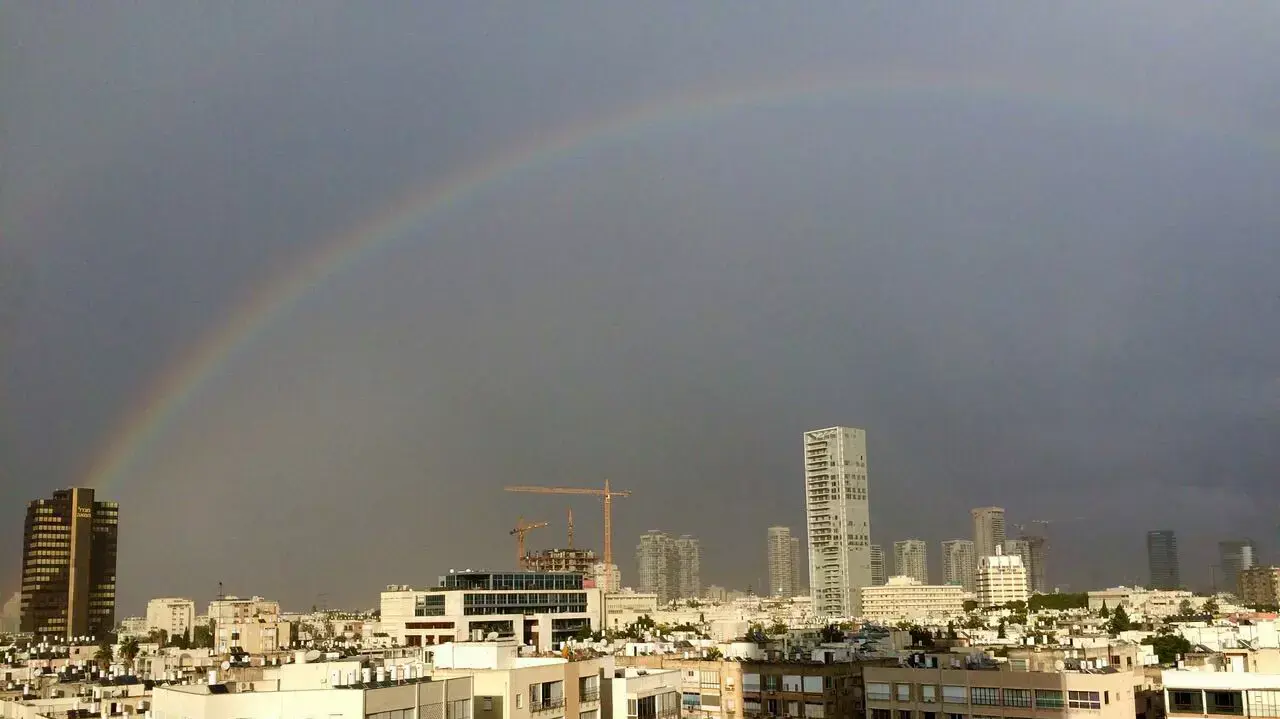 קשת בענן מעל תל אביב, אוקטובר 2014 קשת בענן מעל תל אביב, אוקטובר 2014