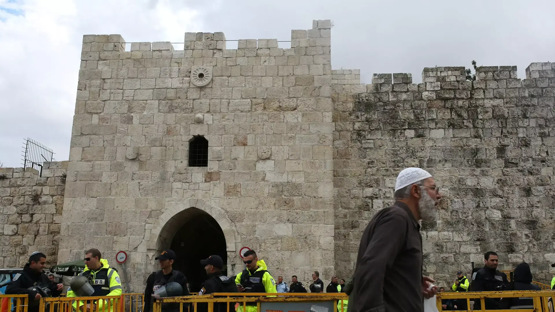כוננות מוגברת סביב הר הבית 31.10.14 כוננות מוגברת סביב הר הבית 31.10.14