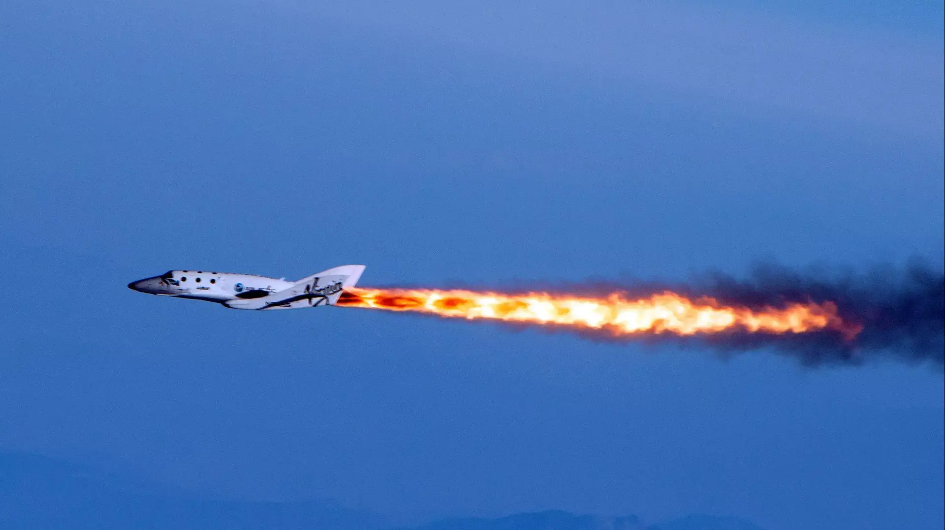 מעבורת החלל spaceshiptwo שהתרסקה בטיסת הניסוי במדבר מואהבי שבקליפורניה מעבורת החלל spaceshiptwo שהתרסקה בטיסת הניסוי במדבר מואהבי שבקליפורניה