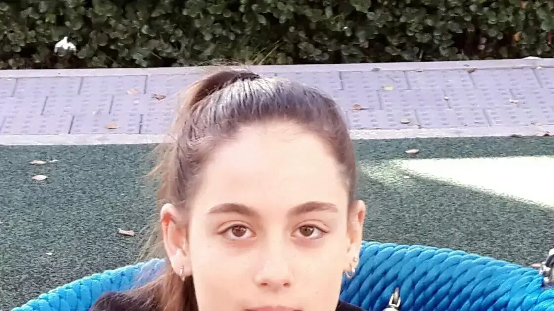 שני אביעד, בת 15 מתל אביב שני אביעד, בת 15 מתל אביב