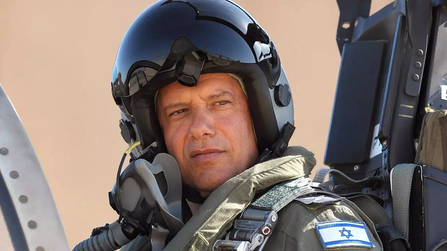 אלוף אמיר אשל לשעבר מפקד חיל אוויר, 17.04.12 אלוף אמיר אשל לשעבר מפקד חיל אוויר, 17.04.12