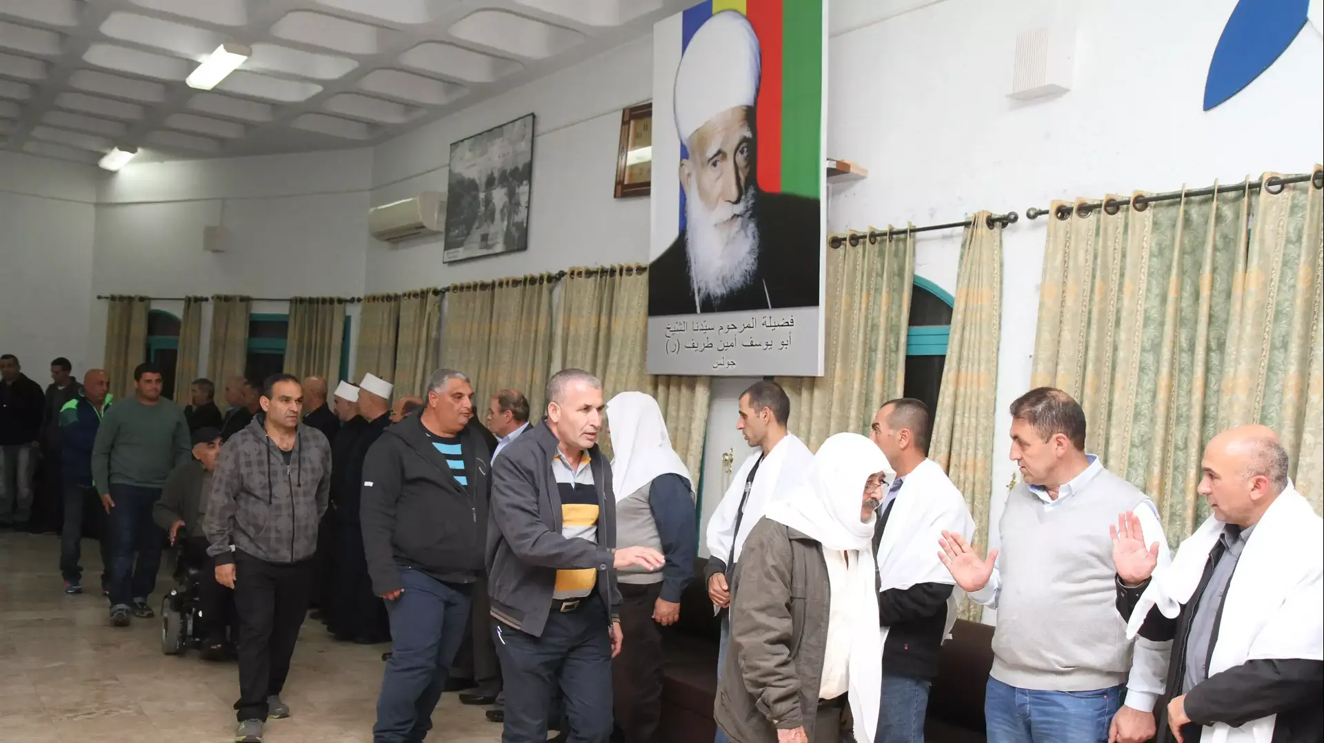 משפחתו של ג'דעאן אסעד קצין מג"ב מבית ג'אן שנהרג בפיגוע הדריסה בירושלים משפחתו של ג'דעאן אסעד קצין מג"ב מבית ג'אן שנהרג בפיגוע הדריסה בירושלים