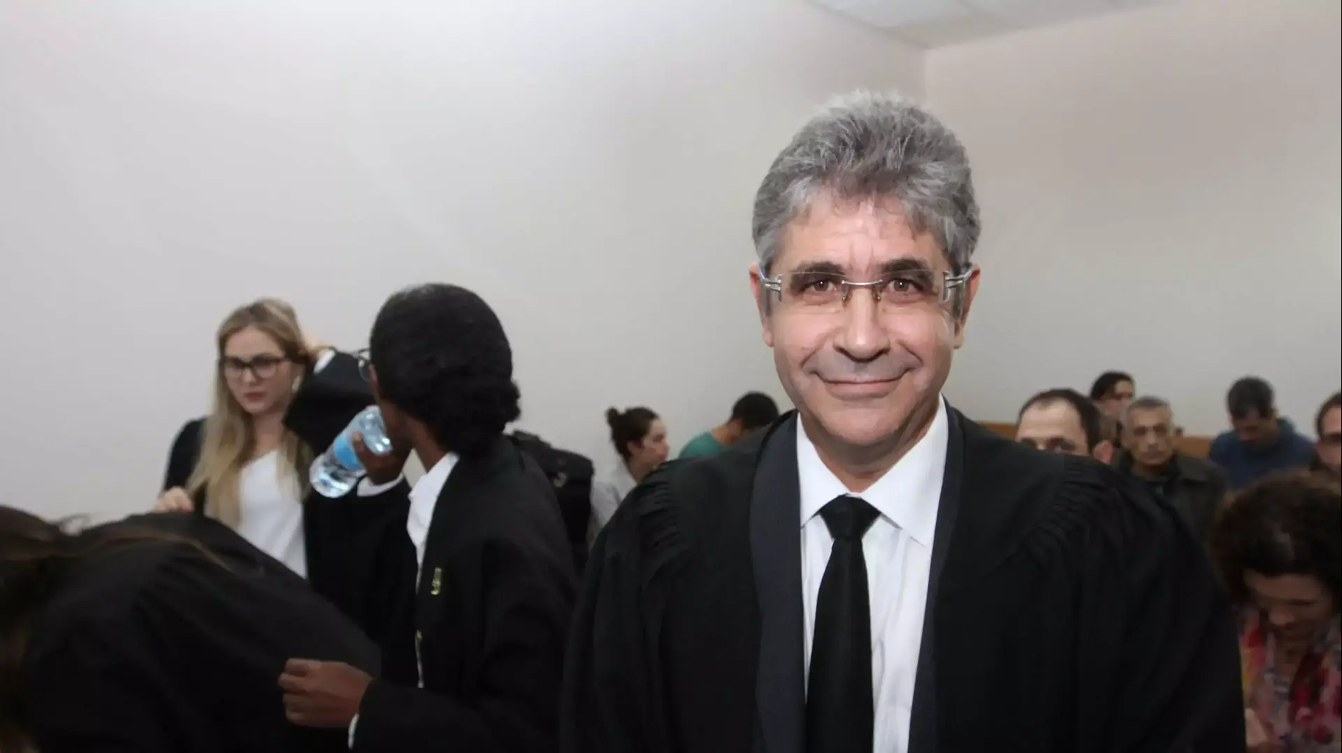 עו"ד של אולמרט אייל רוזובסקי בבית המשפט המחוזי ירושלים עו"ד של אולמרט אייל רוזובסקי בבית המשפט המחוזי ירושלים