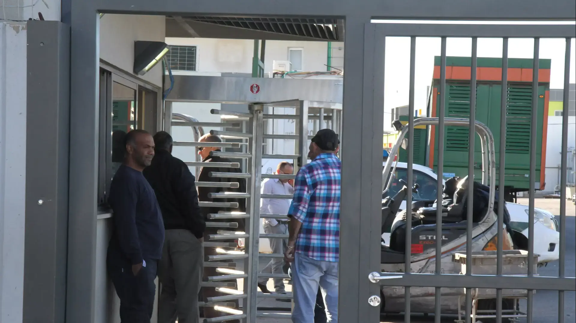 מפעל הוד חפר שבו אירעה דליפת גז אמוניה, נובמבר 2014 מפעל הוד חפר שבו אירעה דליפת גז אמוניה, נובמבר 2014