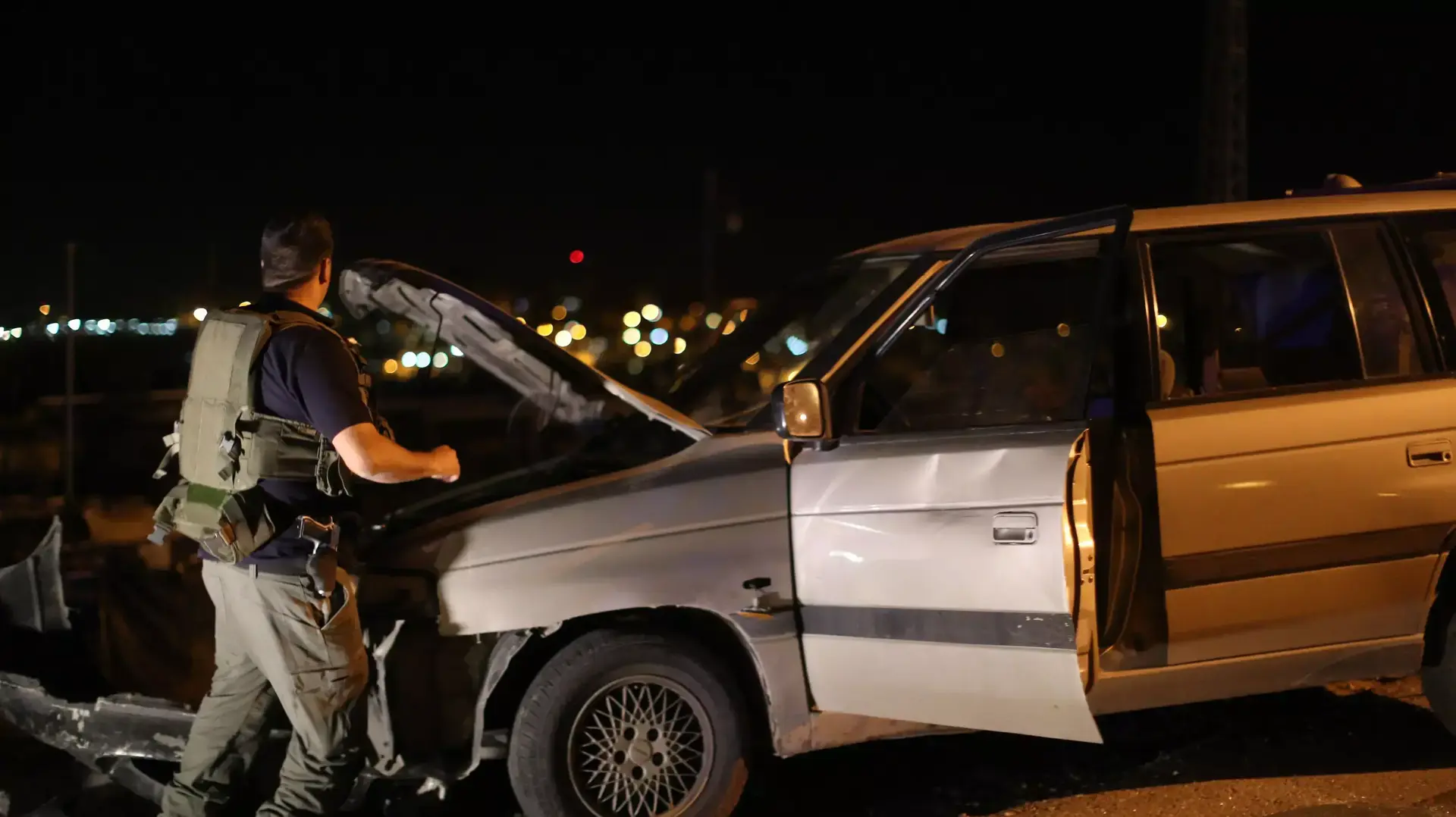 רכבו של המחבל בפיגוע הדריסה באלון שבות, נובמבר 2014 רכבו של המחבל בפיגוע הדריסה באלון שבות, נובמבר 2014