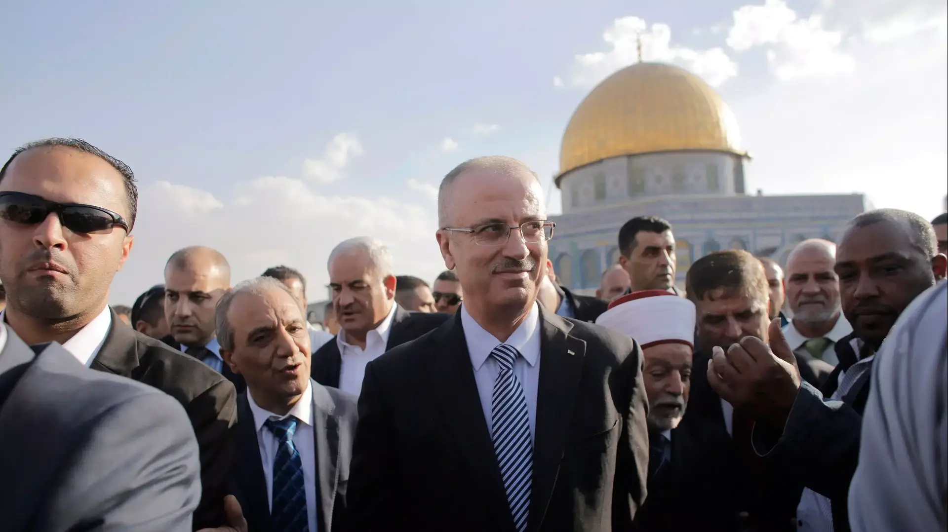ראש הממשלה הפלסטינית ראמי חמדאללה בביקור בהר הבית, 27 באוקטובר ראש הממשלה הפלסטינית ראמי חמדאללה בביקור בהר הבית, 27 באוקטובר
