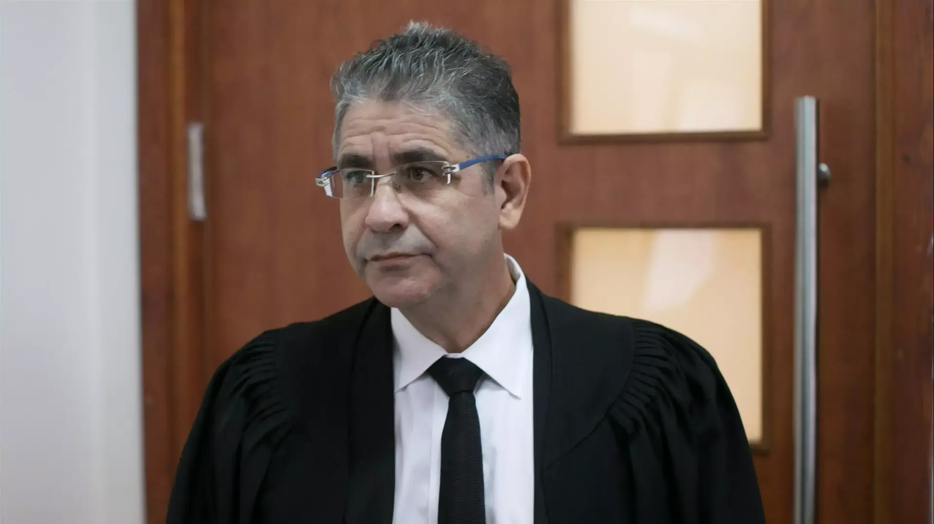 עו"ד אייל רוזובסקי המייצג את אהוד אולמרט בבית המשפט, משפט טלנסקי נובמבר 2014 עו"ד אייל רוזובסקי המייצג את אהוד אולמרט בבית המשפט, משפט טלנסקי נובמבר 2014