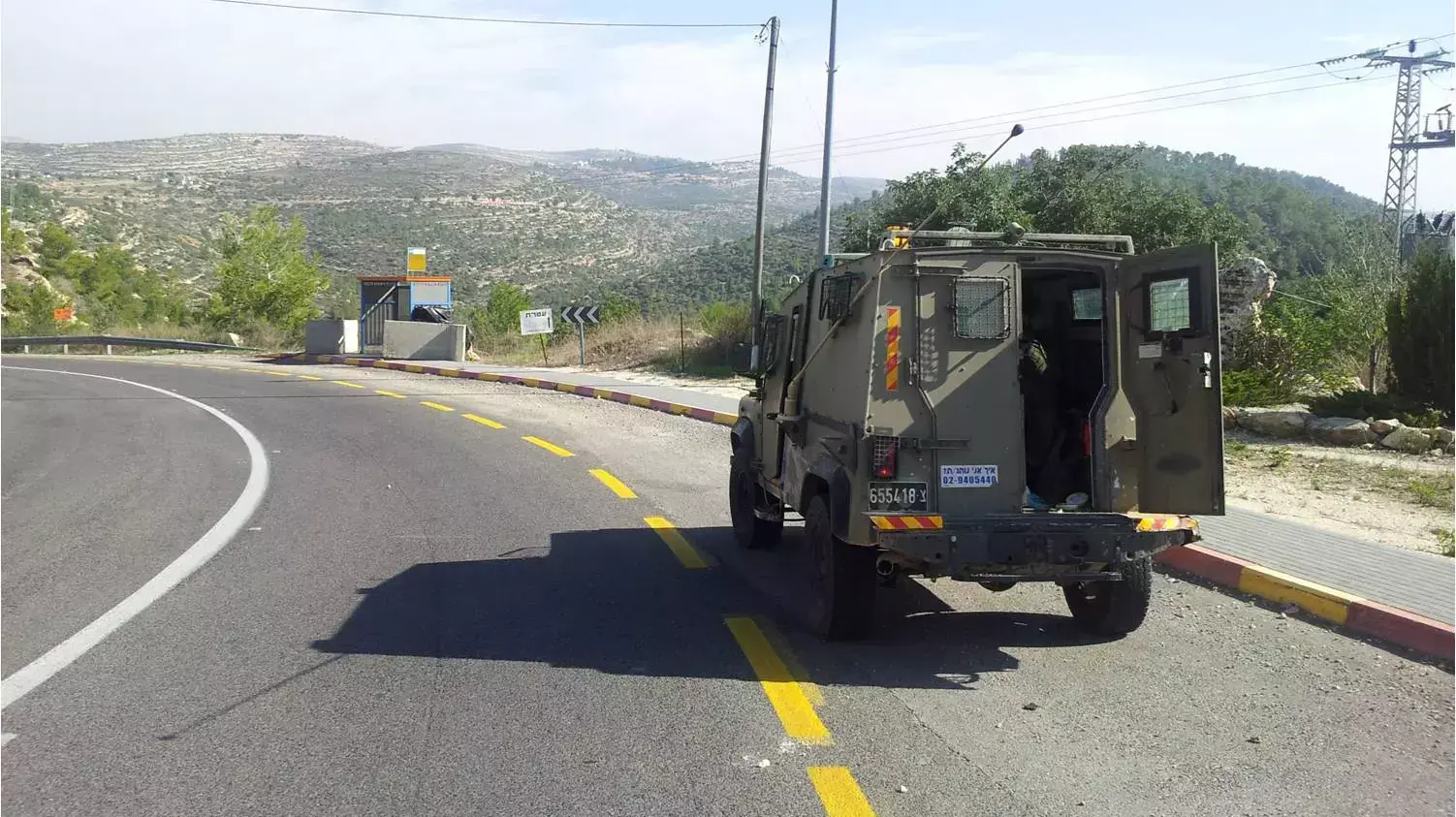חשד לניסיון פיגוע דריסה בכביש חוצה בנימין חשד לניסיון פיגוע דריסה בכביש חוצה בנימין