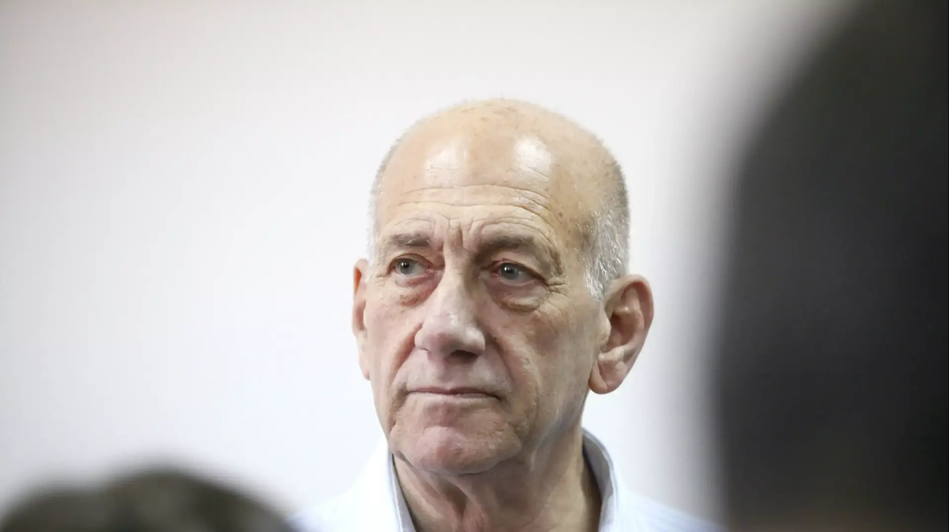 אהוד אולמרט בבית המשפט המחוזי בירושלים אהוד אולמרט בבית המשפט המחוזי בירושלים