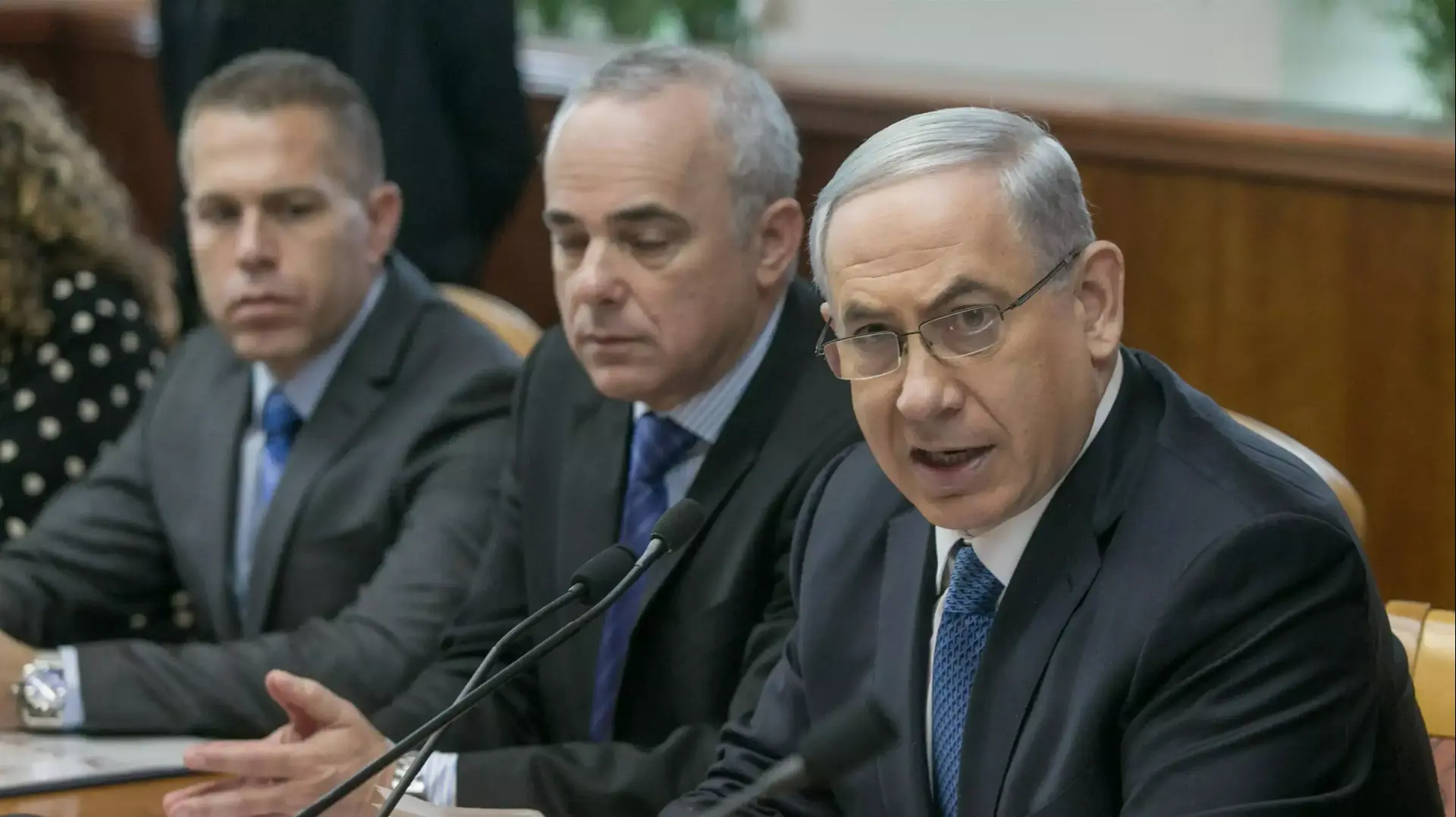 רוה"מ בנימין נתניהו בישיבת הממשלה, נובמבר 2014 רוה"מ בנימין נתניהו בישיבת הממשלה, נובמבר 2014