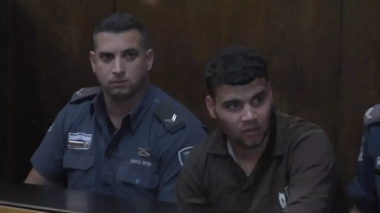 אישום: רצח בדקירות את החייל אלמוג שילוני "כדי להיות שהיד"