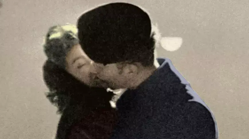 בבית הקפה של הנעורים האבודים בבית הקפה של הנעורים האבודים