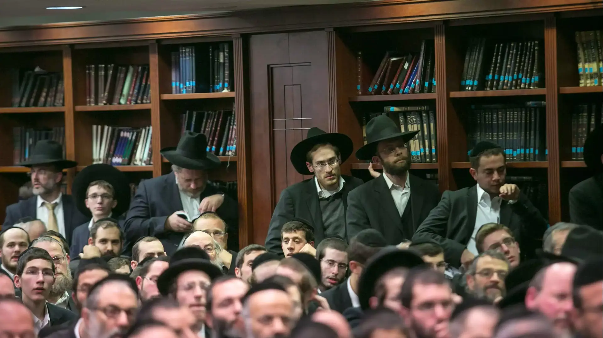 עצרת בבית הכנסת בהר נוף שבוע לאחר פיגוע הדקירה
