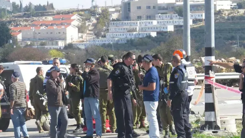 חשש לפיגוע דקירה בצומת הגוש, נובמבר 20134 חשש לפיגוע דקירה בצומת הגוש, נובמבר 20134