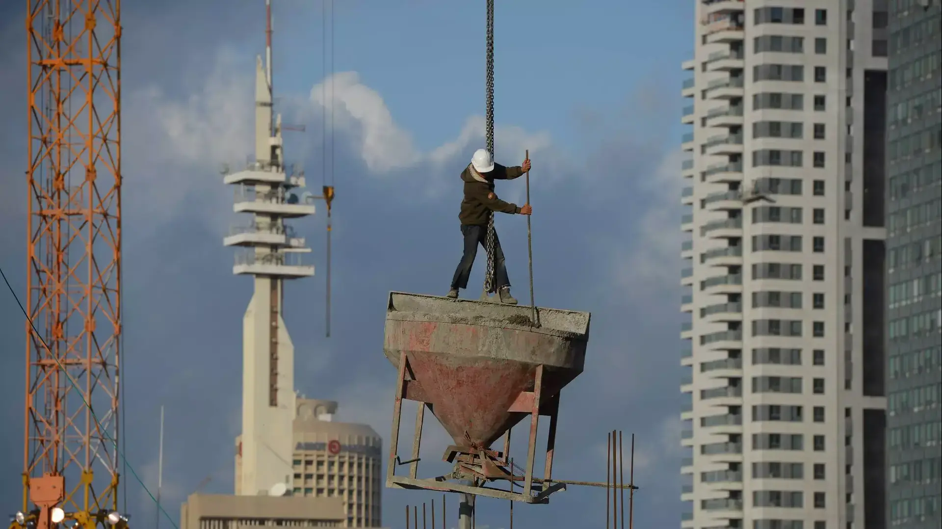 בניה בתל אביב במתחם גינדי בניה בתל אביב במתחם גינדי