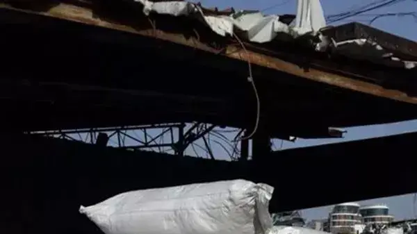 נתפס כטון חומר אסור של סם הפיצוציות נייס גאי, נובמבר 2014