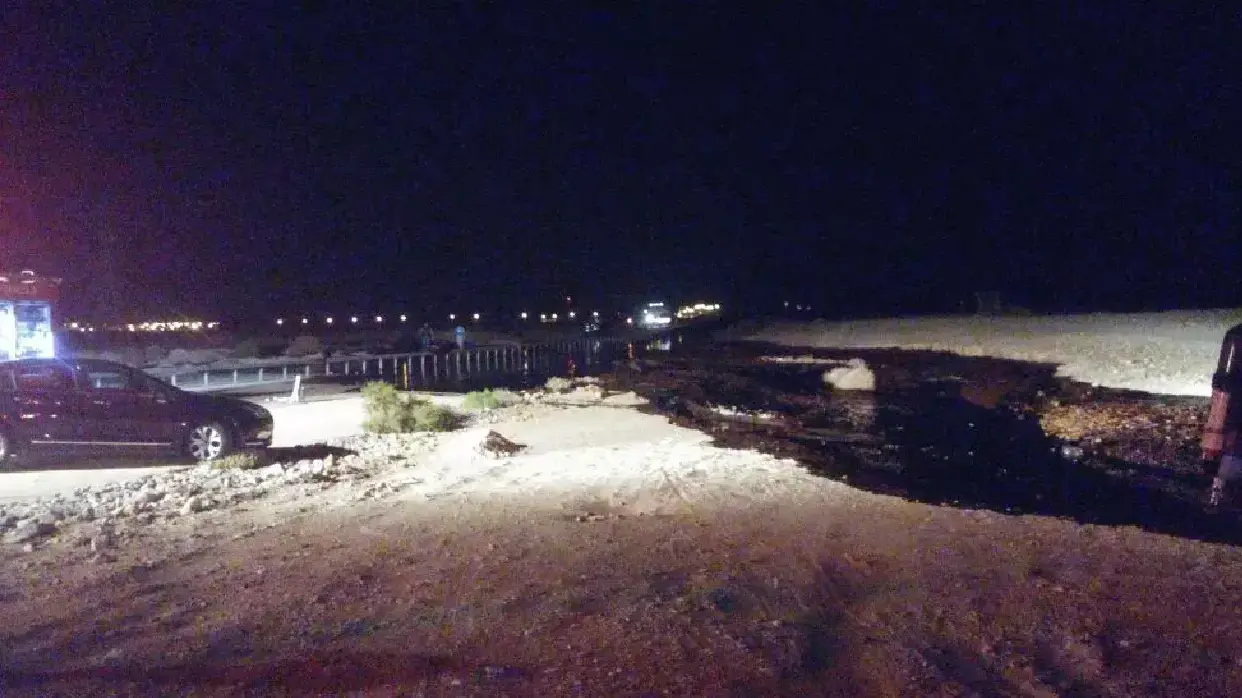 אזור דליפת הנפט ליד באר אורה, באזור כביש הערבה, 3 בדצמבר 2014