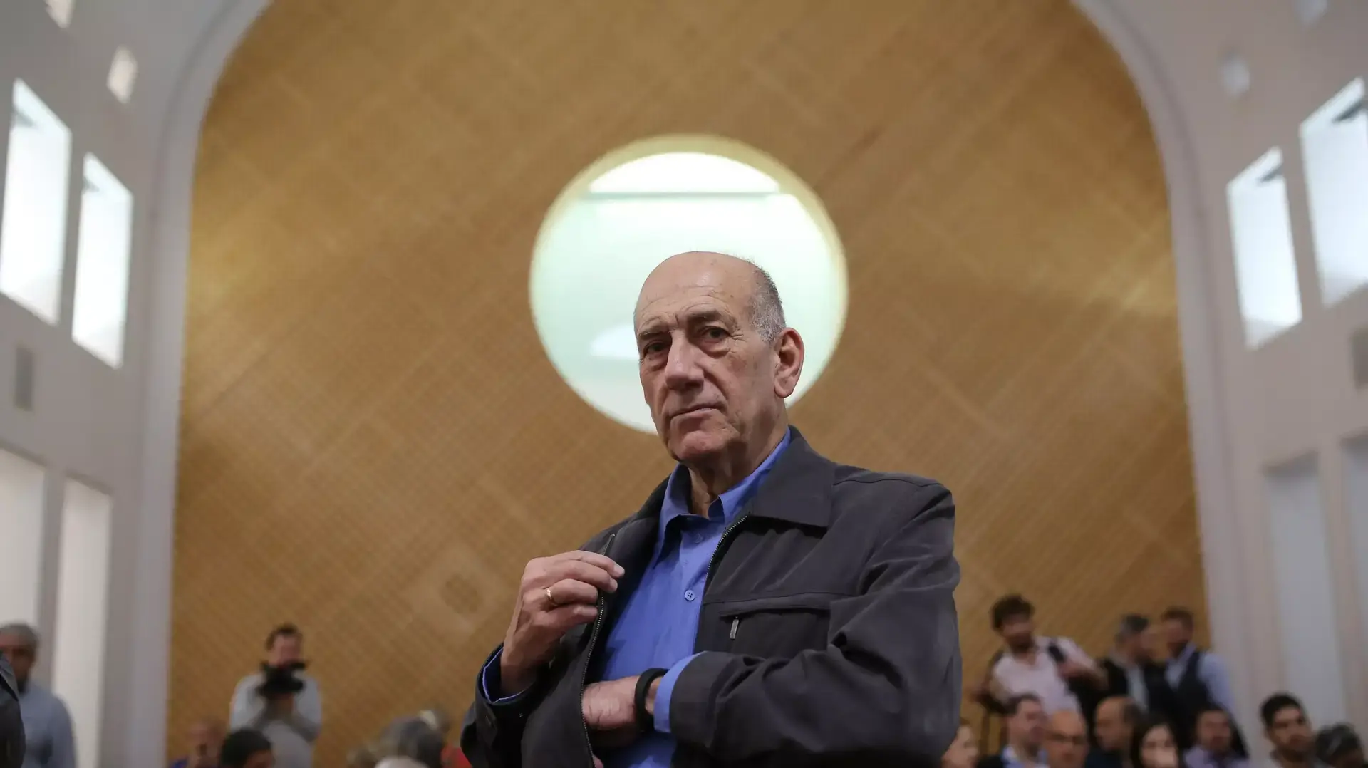 אהוד אולמרט בדיון בנושא ערעורו בפרשת הולילנד, בבית המשפט העליון