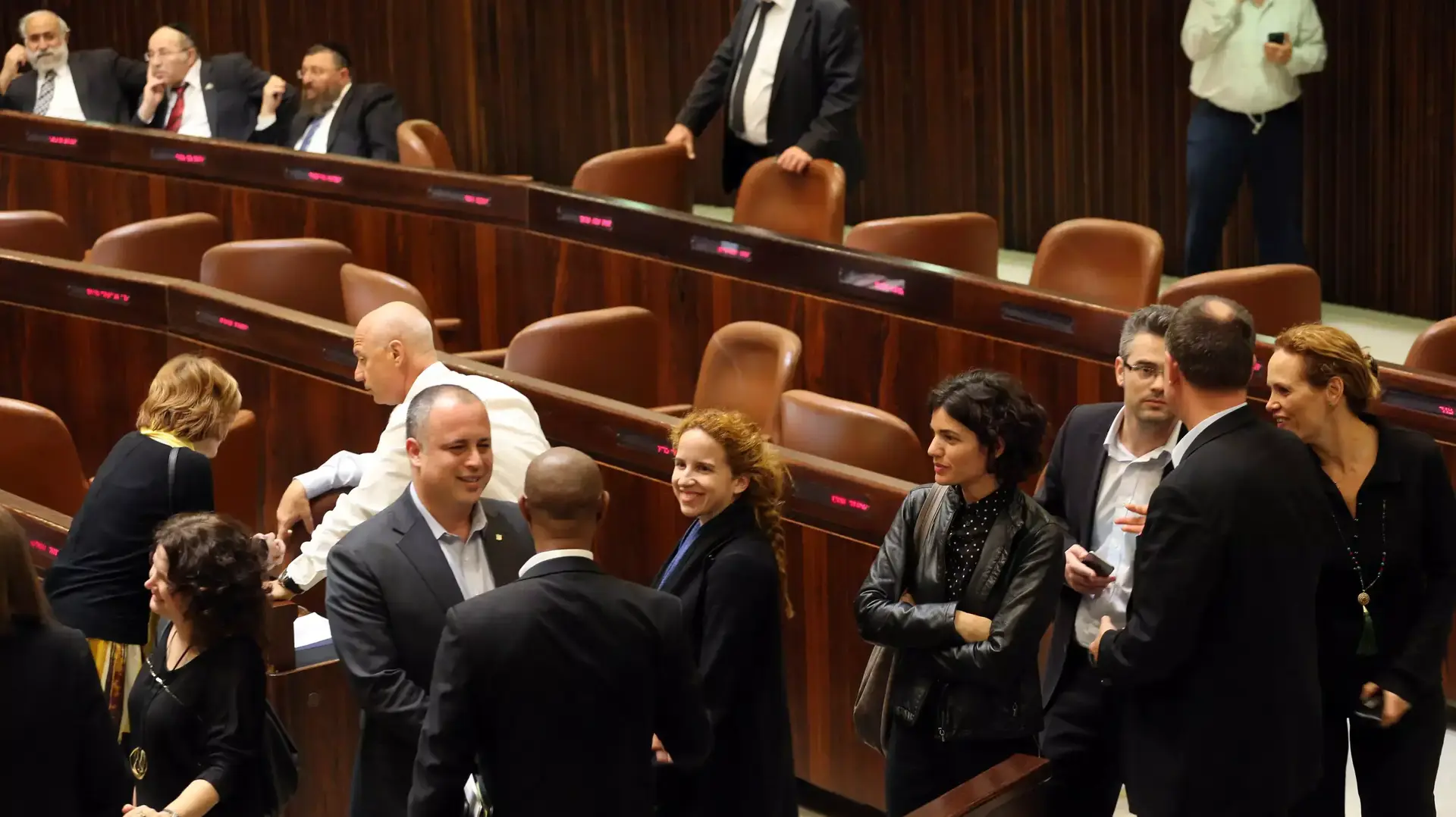 הכנסת ה-19 הצביעה על פיזורה, דצמבר 2014 הכנסת ה-19 הצביעה על פיזורה, דצמבר 2014