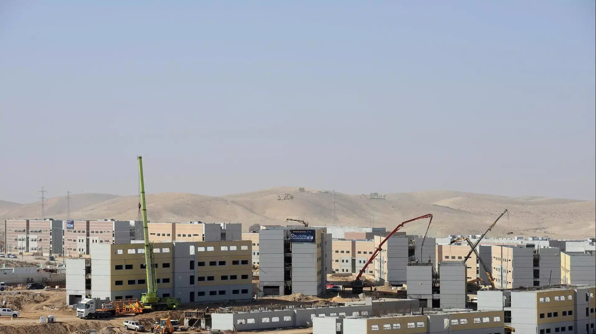ראש הממשלה בנימין נתניהו ביקר בעיר הבה"דים בנגב