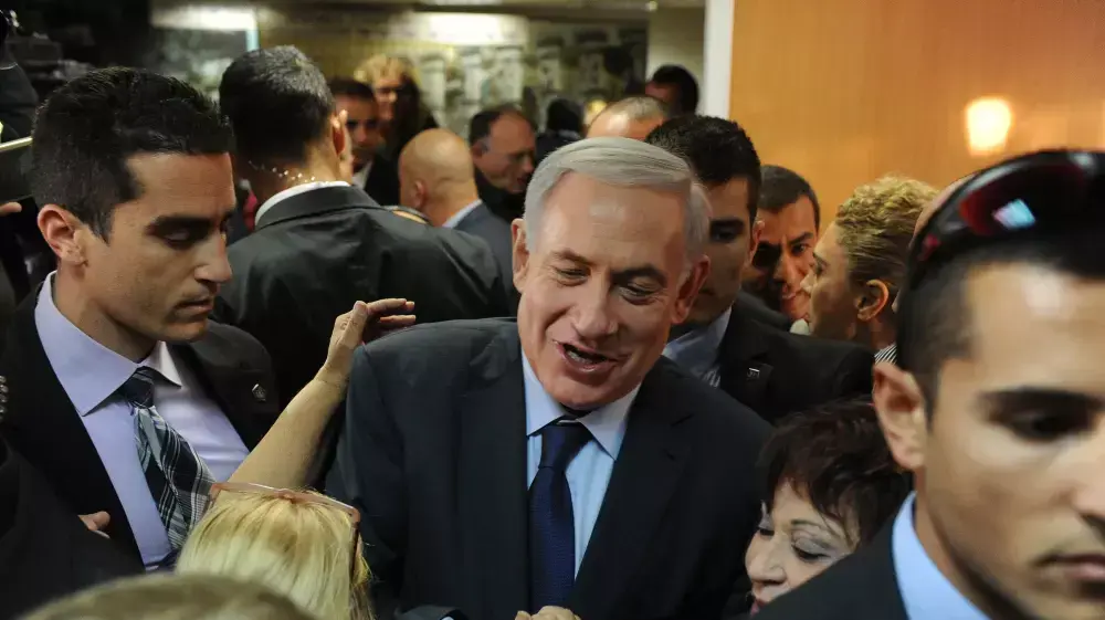 יו"ר תנועת הליכוד רה"מ בנימין נתניהו במפגש פתוח לתקשורת, דצמבר 2014 יו"ר תנועת הליכוד רה"מ בנימין נתניהו במפגש פתוח לתקשורת, דצמבר 2014