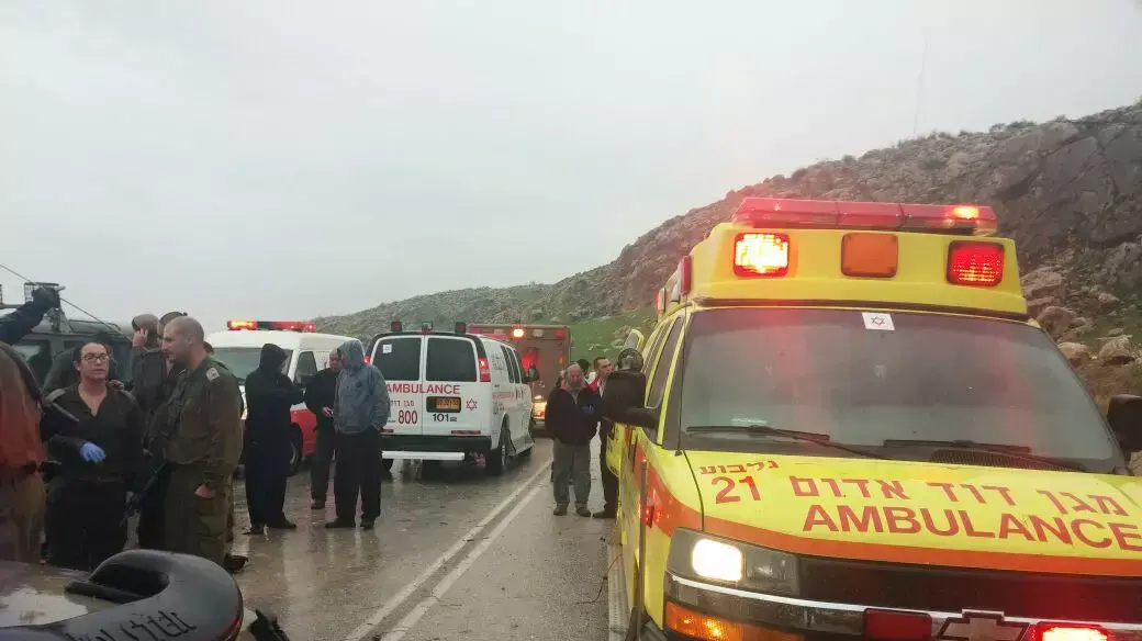 זירת התאונה בכביש 90, שבה נהרגו שני בני אדם, 14 בדצמבר 2014 זירת התאונה בכביש 90, שבה נהרגו שני בני אדם, 14 בדצמבר 2014