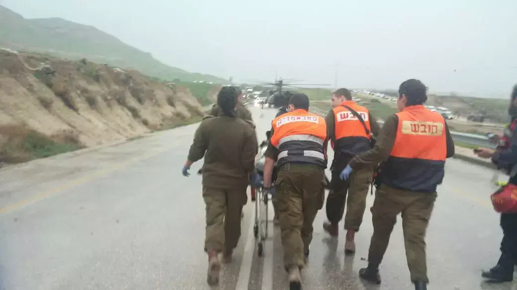 זירת התאונה בכביש 90, שבה נהרגו שני בני אדם, 14 בדצמבר 2014 זירת התאונה בכביש 90, שבה נהרגו שני בני אדם, 14 בדצמבר 2014