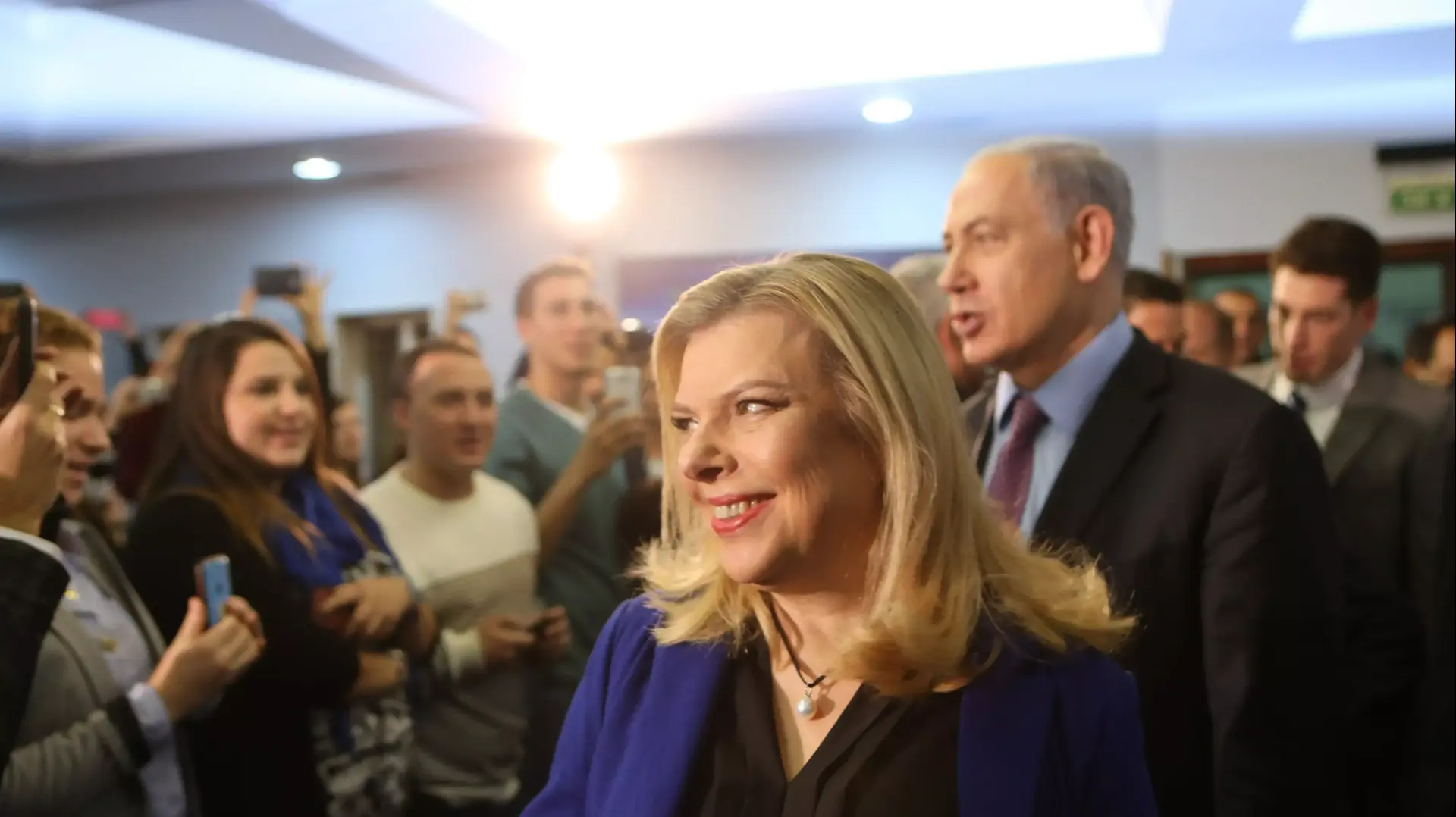 ראש הממשלה בנימין נתניהו ורעייתו בטקס הדלקת נר שביעי עם עולים חדשים בבית קנדה, ירושלים