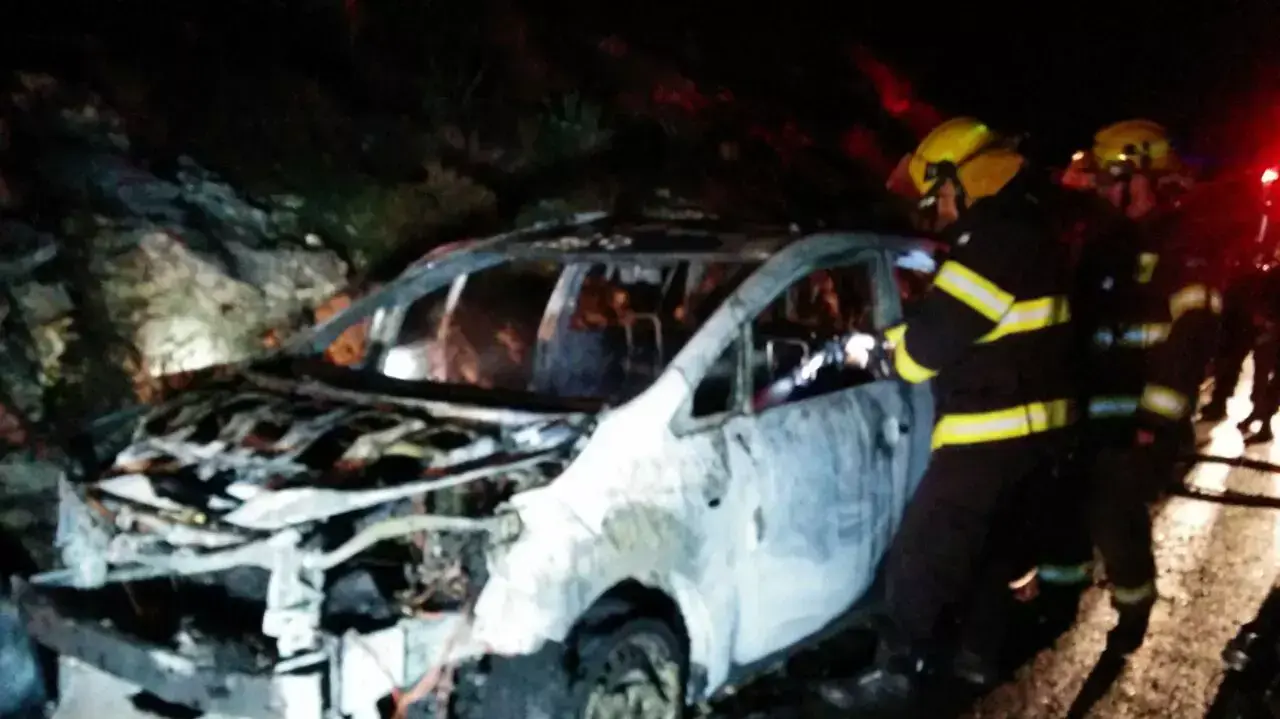 פיגוע במעלה השומרון ע"י השלכת בקבוק תבערה, דצמבר 2014 פיגוע במעלה השומרון ע"י השלכת בקבוק תבערה, דצמבר 2014