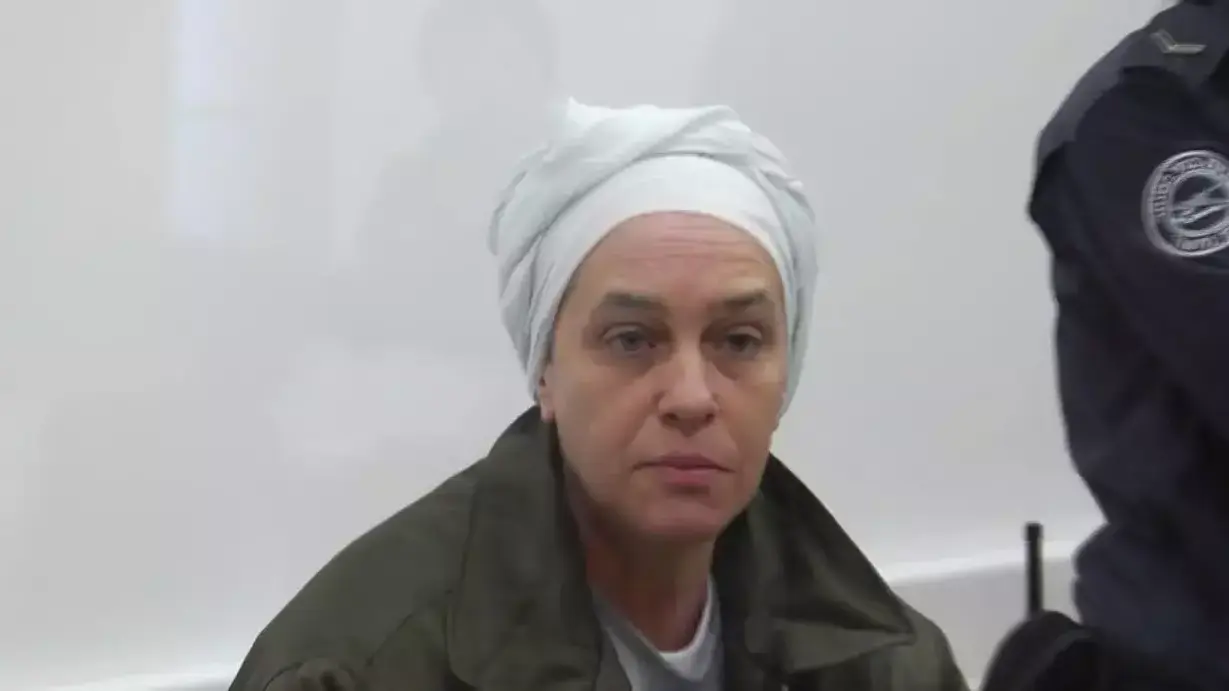 מיכל אלוני בעת קבלת גזר הדין בבית המשפט המחוזי בלוד, דצמבר 2014