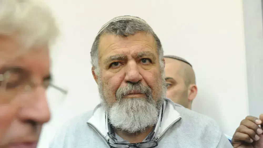 גרשון מסיקה ראש מועצה אזורית שומרון בהארכת מעצר, בית משפט השלום, דצמבר 2014.
