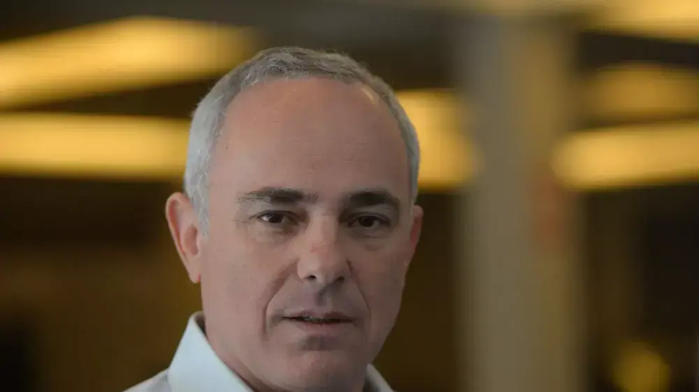 יובל שטייניץ מצביע בפריימריז בליכוד, גני התערוכה יובל שטייניץ מצביע בפריימריז בליכוד, גני התערוכה