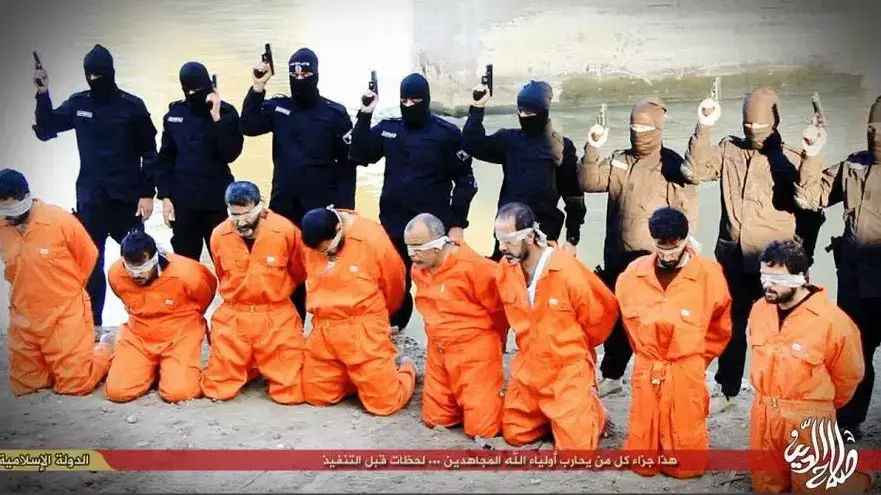 לוחמי דאעש מוציאים להורג שמונה אנשים במחוז סלאח א-דין בעיראק לוחמי דאעש מוציאים להורג שמונה אנשים במחוז סלאח א-דין בעיראק