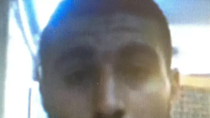 מוסא עג?לוני חשוד שדקר שני שוטרים בשער האריות בירושלים ב-26.12.2014 מוסא עג?לוני חשוד שדקר שני שוטרים בשער האריות בירושלים ב-26.12.2014