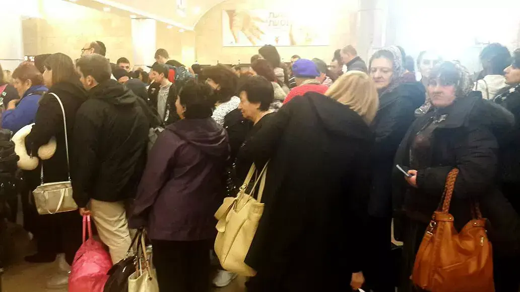 עומסים בנתב"ג בעקבות עיצומים של עובדי ביקורת הגבולות, ינואר 2015 עומסים בנתב"ג בעקבות עיצומים של עובדי ביקורת הגבולות, ינואר 2015