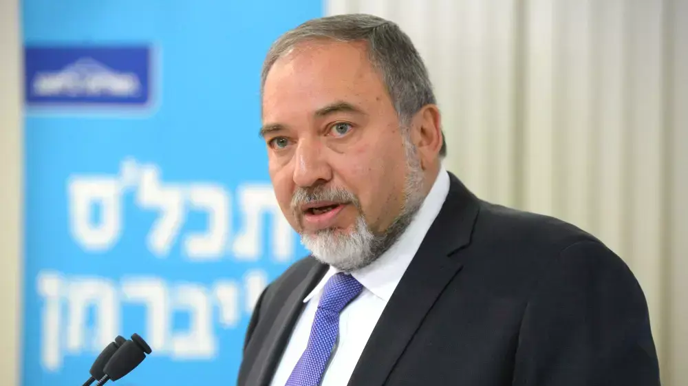 אביגדור ליברמן במסיבת עיתונאים בבית העיתונאים אביגדור ליברמן במסיבת עיתונאים בבית העיתונאים