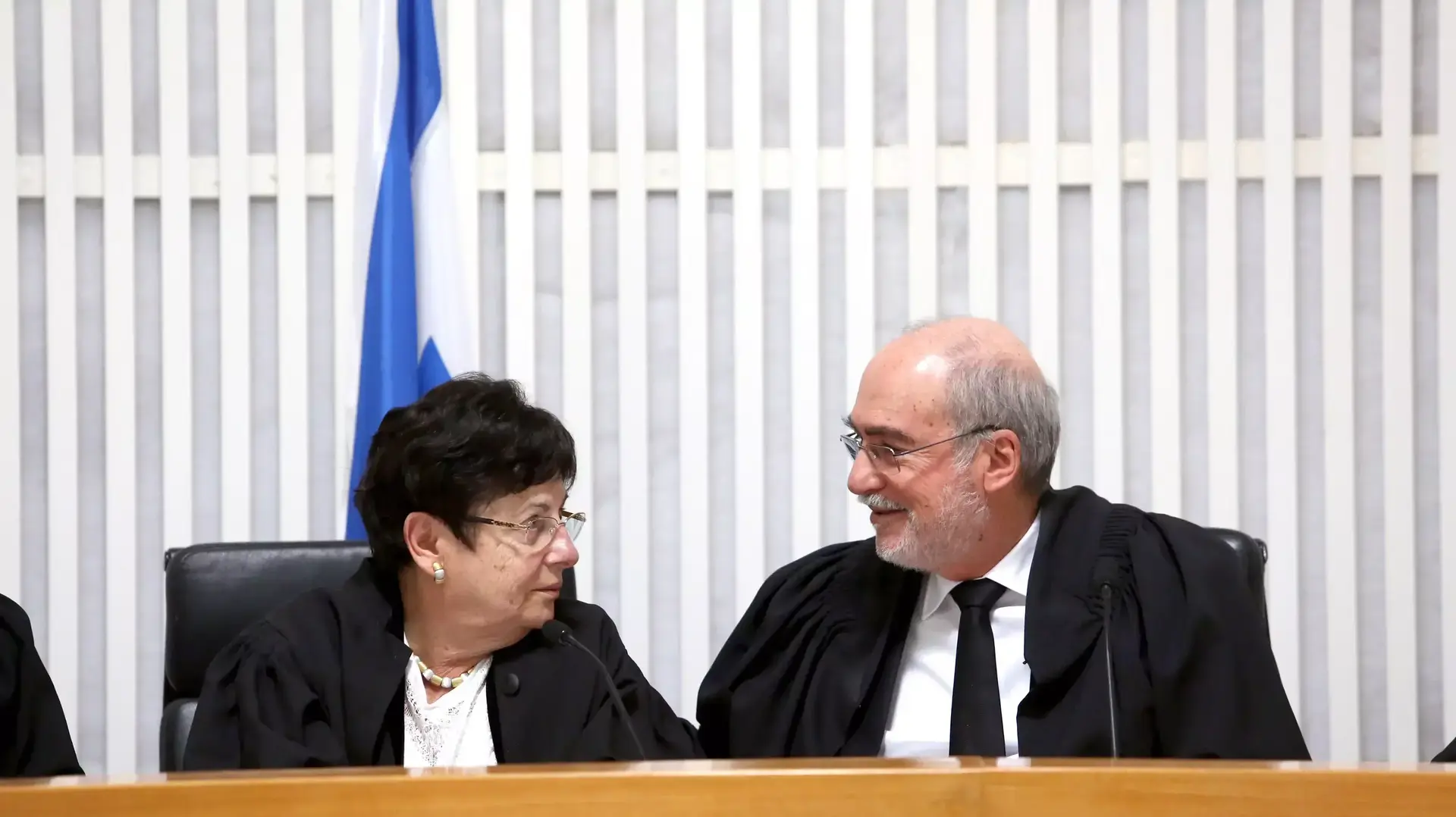 טקס פרידה מאשר גרוניס בבית המשפט העליון טקס פרידה מאשר גרוניס בבית המשפט העליון