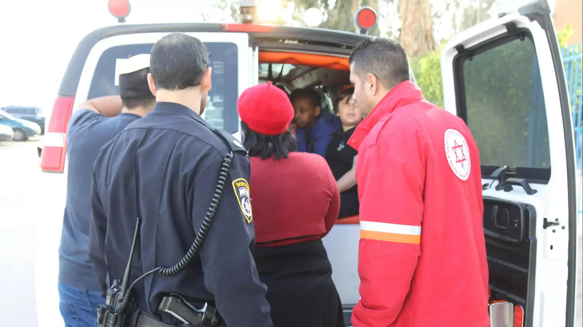 חומר רעיל נמצא בבית הספר עוזיאל בנתניה חומר רעיל נמצא בבית הספר עוזיאל בנתניה
