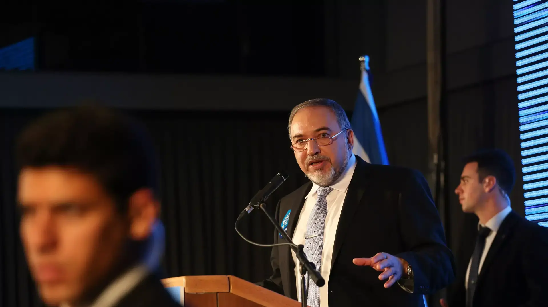 חברי מפלגת ישראל ביתנו בכנס הצגת הרשימה חברי מפלגת ישראל ביתנו בכנס הצגת הרשימה